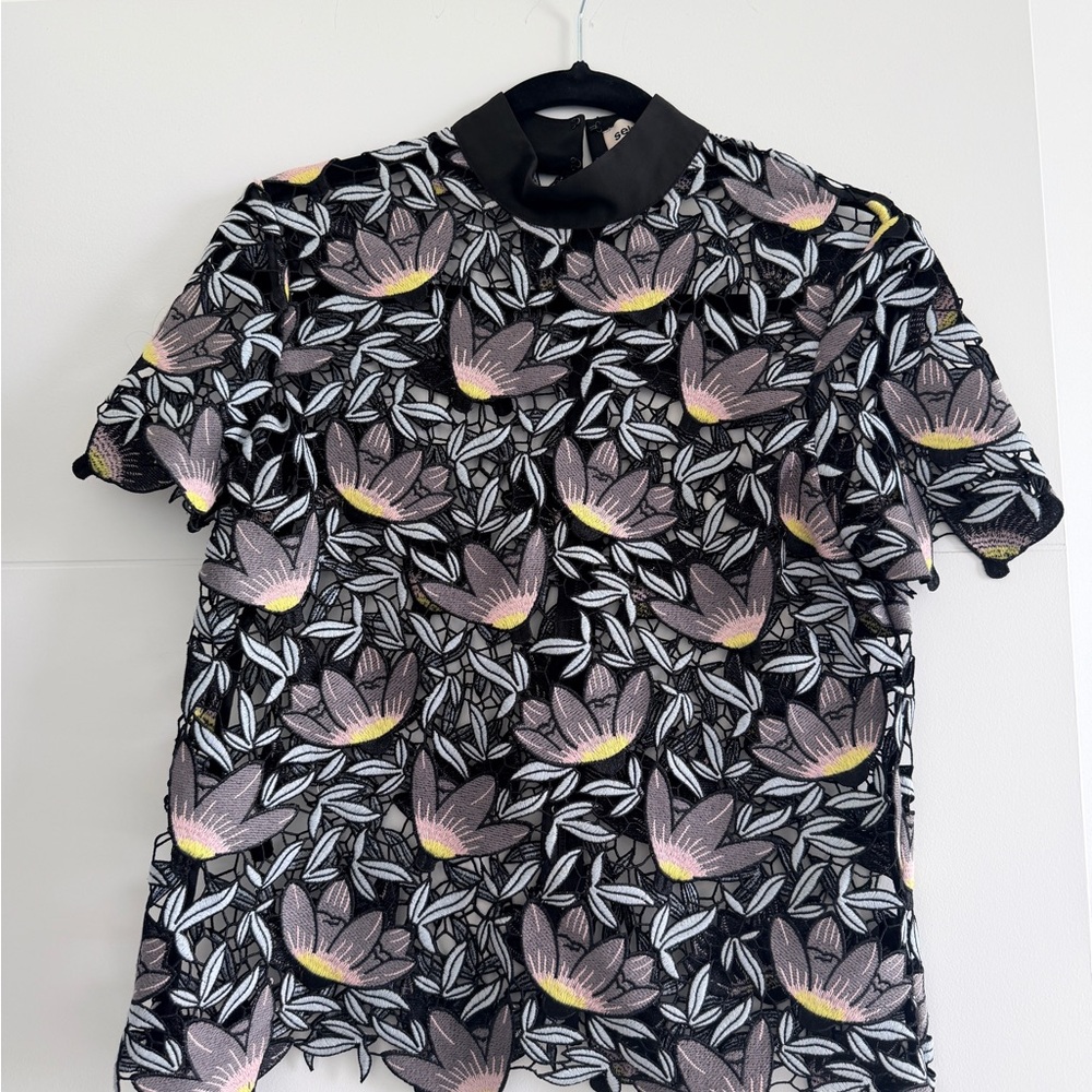 Self- Portrait Floral Embroidered Short Sleeve Zip-Back Top - Black & Dusty Pink